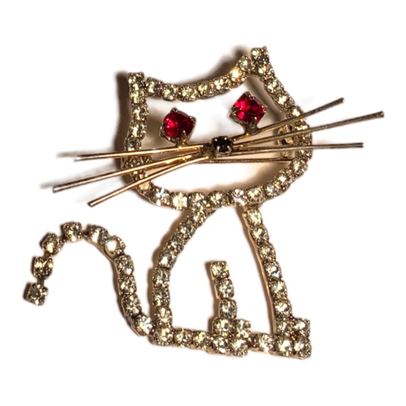 Vintage Jewelry - Vintage Rhinestone Fused Crystal Cat Red ‘Garnet’ Eyes Metal Whiskers Pin Brooch